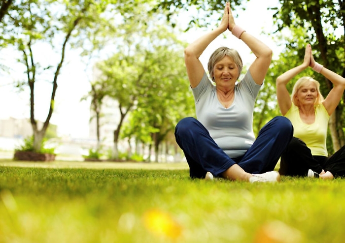 Yoga, i luoghi nel mondo dove stendere il tappetino e praticare: c'&egrave; anche la Sicilia