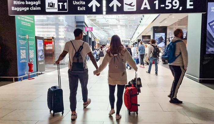 Tariffe aeree in rialzo a ridosso delle ferie estive