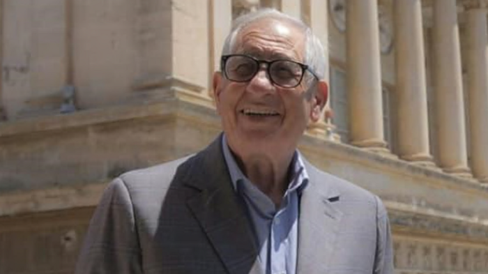 Vittoria, il sindaco si sveglia per una rissa: si affaccia dalla finestra e chiama le forze dell'ordine