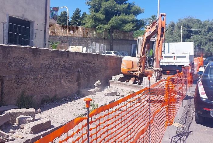 Catania, interventi straordinari negli edifici comunali