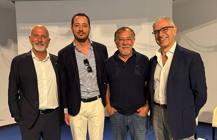 &laquo;La nutraceutica di serie A &egrave; l'unica alternativa terapeutica efficace&raquo;