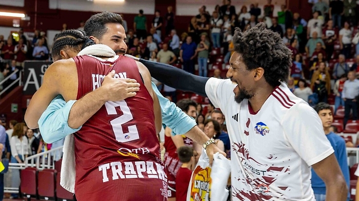 Si spegne in semifinale il sogno tricolore del Trapani Shark: Brescia vince anche Gara 3 e vola in finale
