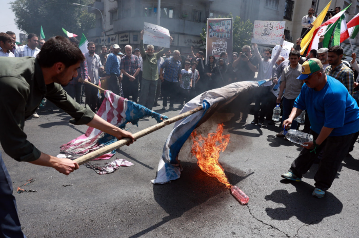 Missili dall'Iran: in Israele suonano le sirene d'allarme