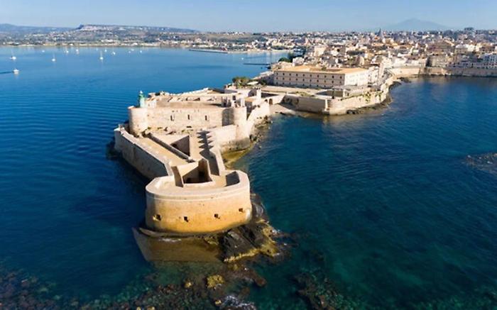 Dall'Intelligenza Artificiale nella Sanit&agrave; al Fascicolo Sanitario Elettronico: forum a Siracusa per fare il punto