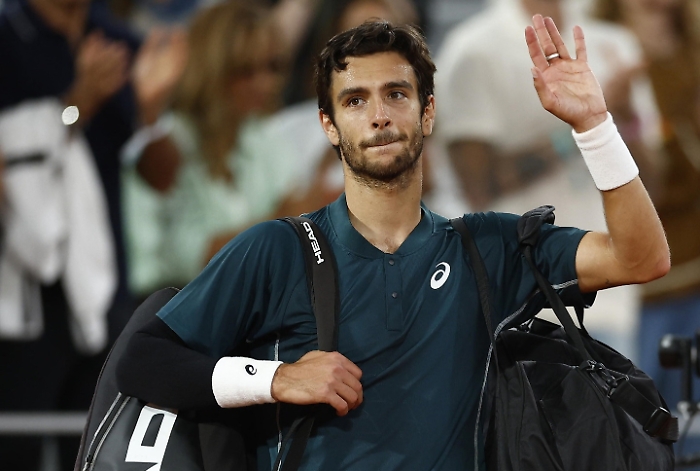 Musetti tiene testa ad Alcaraz, poi si fa male e in finale va lo spagnolo