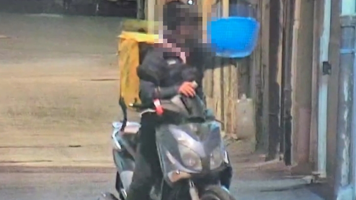 Pusher travestiti da rider di una nota piattaforma: cos&igrave; a Palermo le consegne di droga passavano inosservate