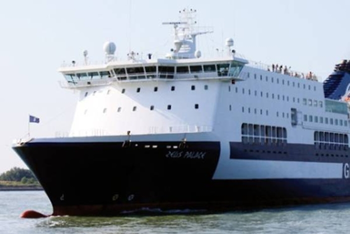 1325961057803_ZeusPalace