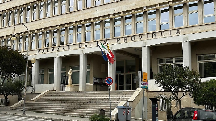 518272313_1243366550913643_866433426741800657_n