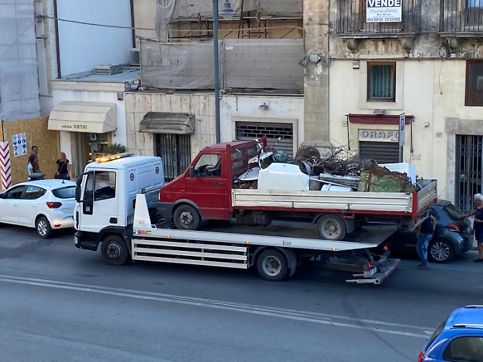 51a342a5-576c-4e80-aa52-df8d2fecf996