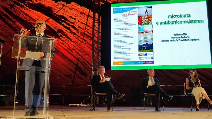 5fdf0efb-89c8-49df-a6fd-ad76190cfe01