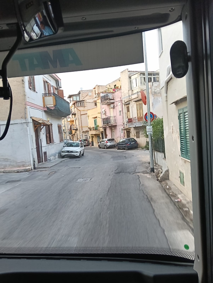 63bc039e-5f38-4a48-90df-c42a54d69f7b