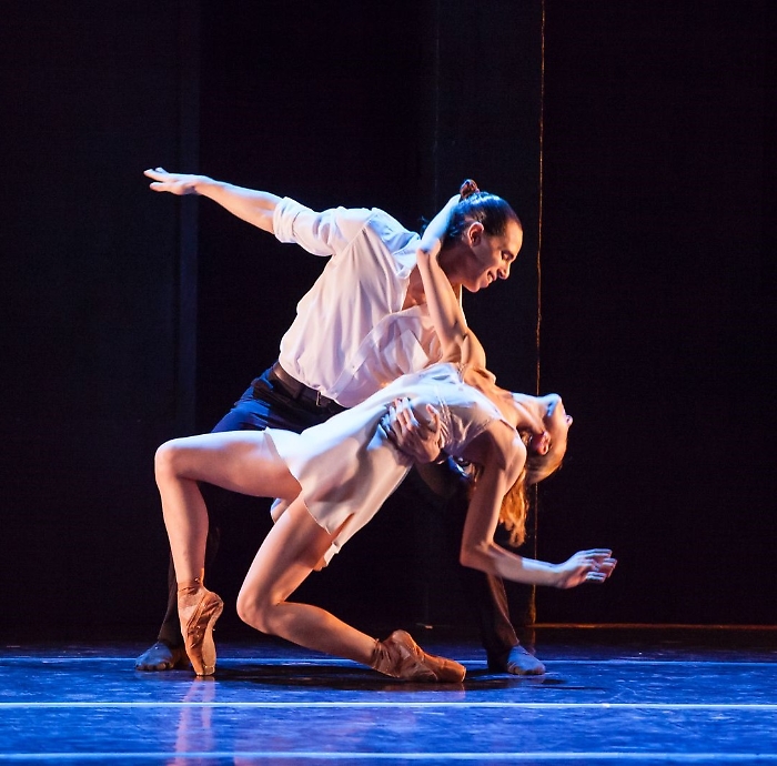 FOTO GRANDE QUADRATA