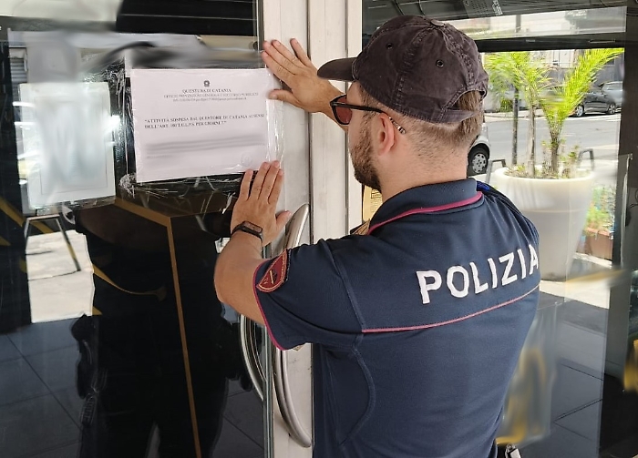 SOSPESA DALLA POLIZIA DI STATO L&rsquo;ATTIVITA&rsquo; DI UN CENTRO SCOMMESSE