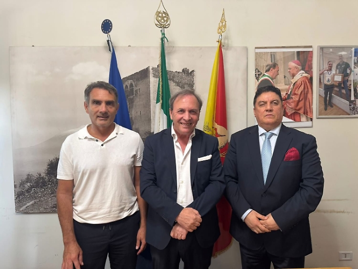 WhatsApp Image 2025-07-26 at 15.53.57