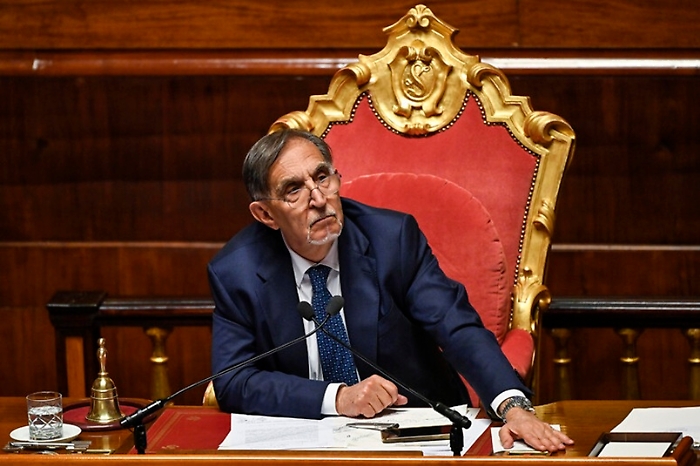 d48fa613ce92be037e91ef24b23b64ee