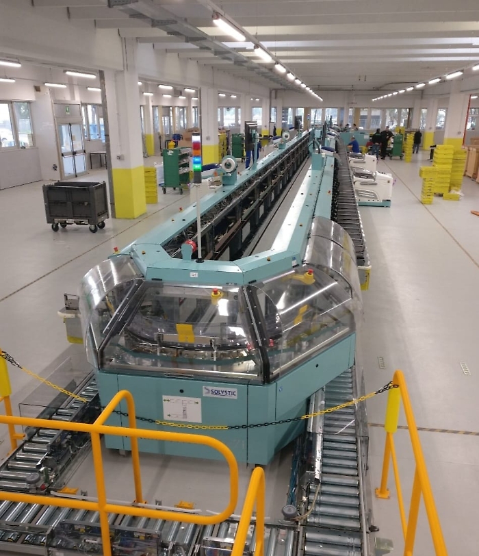 centro smistamento postale di Pantano D'Arci, a Catania