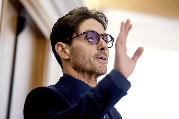 Pier Silvio Berlusconi guida la classifica della reputazione online dei top manager italiani