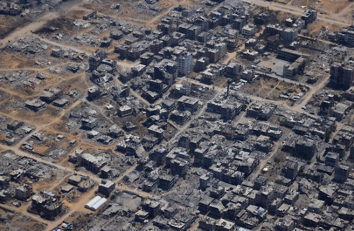 Gaza 6 agosto vista da un aereo militare tedesco