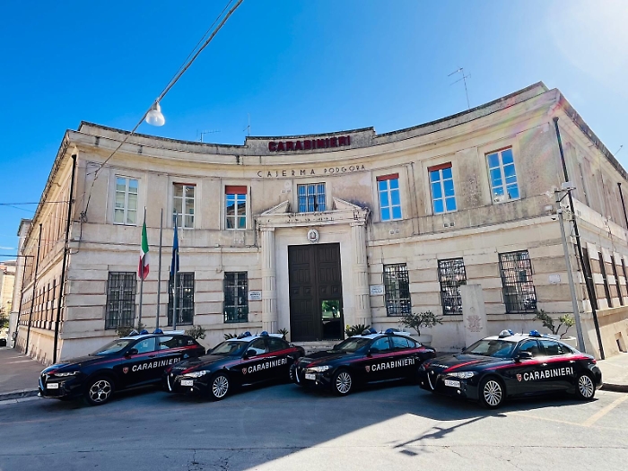 IMG-Foto Caserma CC Ragusa(002)