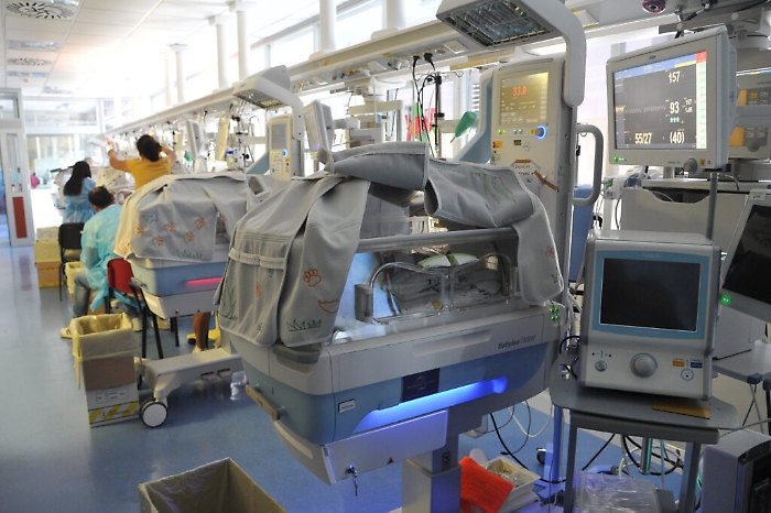 OSPEDALE VITTORE BUZZI, CONFERENZA STAMPA IN OCCASIONE DELLA DONAZIONE  DEL  RESPIRATORE NEONATALE