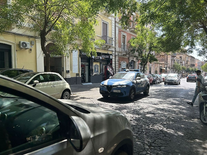 Polizia via Plebiscito Ct