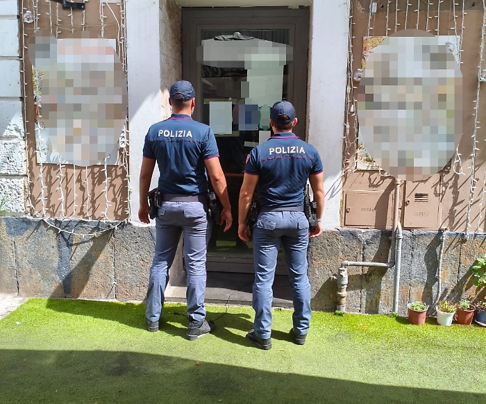 SOSPESA DALLA POLIZIA DI STATO L&rsquo;ATTIVITA&rsquo; DI UN RISTORANTE DEL CENTRO CITTADINO AL CUI INTERNO ERANO STATI TROVATI DROGA E PRECURSORI CANNABINOIDI SINTETICI