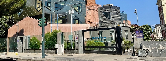 SOSPESA DALLA POLIZIA DI STATO PER 10 GIORNI LA LICENZA DI UNA DISCOTECA DI CAPO MULINI ERANO STATE SOMMINISTRATE BEVANDE SUPERALCOLICHE A MINORI