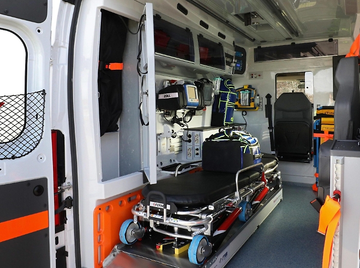 Muore travolta da un motociclista all'Addaura appena uscita da uno stabilimento balneare