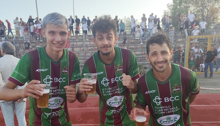 i giocatori della Sancataldese