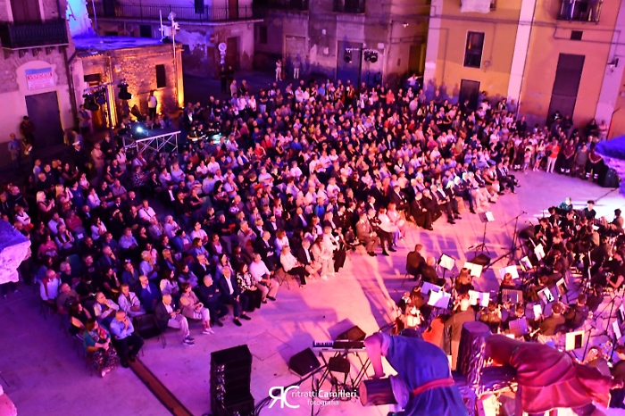 16abcb4f-94b7-484d-93ae-111cf4fb6e3d