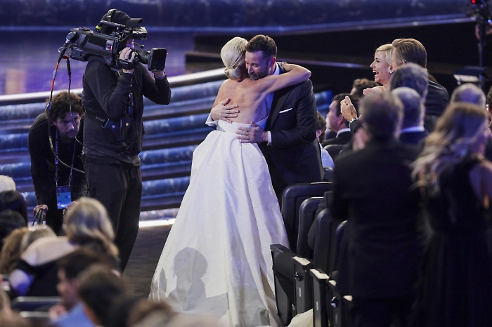 1757906702_bd828aec8f328140d74b