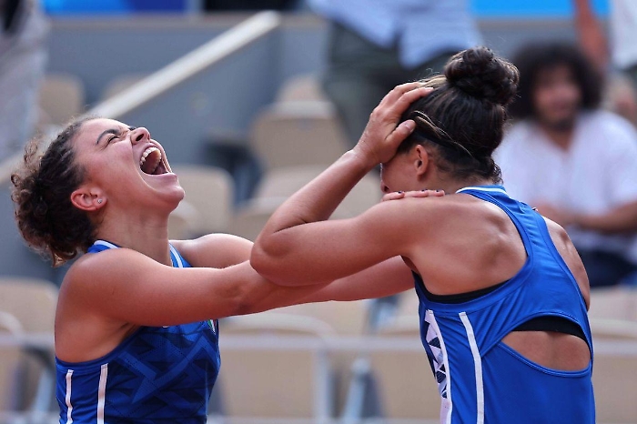 1758464101_b155659d5f35114a9cd7