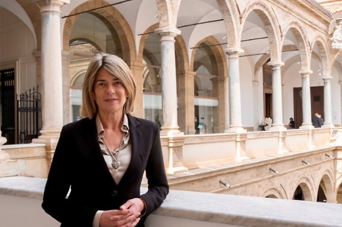 54db7b1ccaff4a90888bb692a30b207a