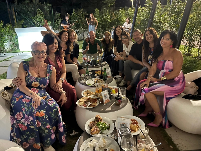 6353c009-0556-4b45-bac3-5a915c3171a7