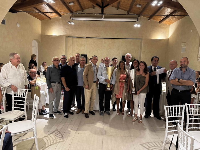 Alcuni premiati del 2025 con i componenti del direttivo Veteran