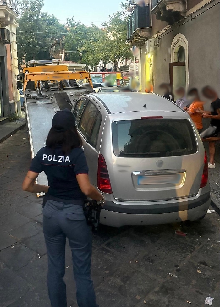 CONTROLLI A TAPPETO DELLA POLIZIA DI STATO TRA OGNINA, PICANELLO E SCOGLIERA 1