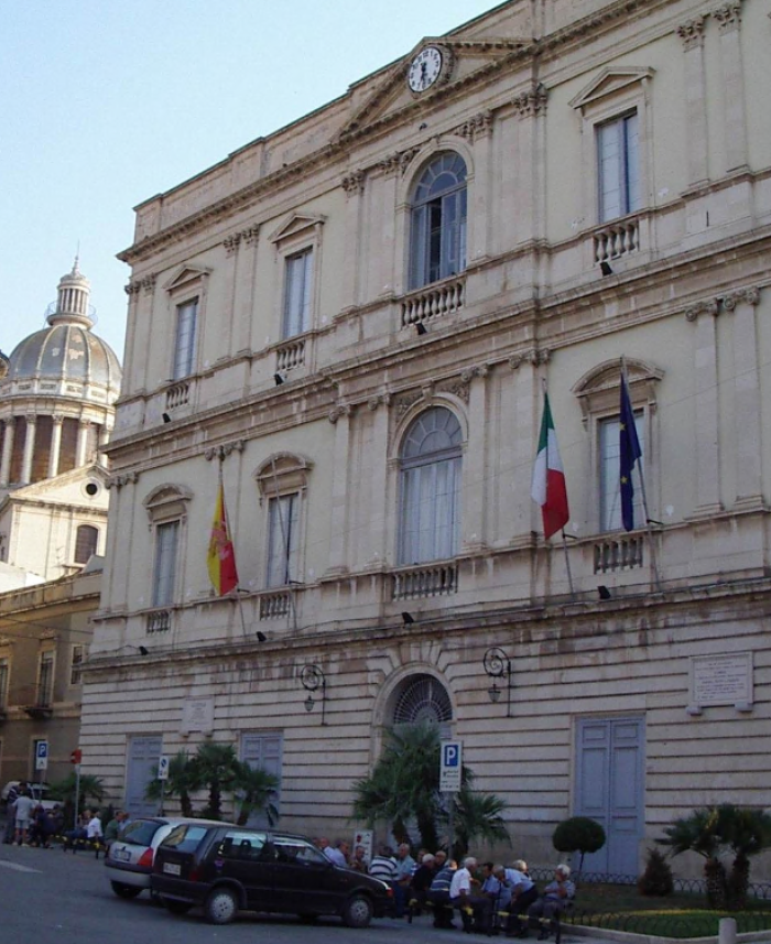 Comiso palazzo di Citta&Igrave;&euro;