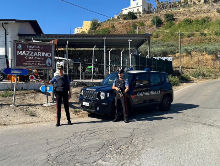 Carabinieri a Mazzarino