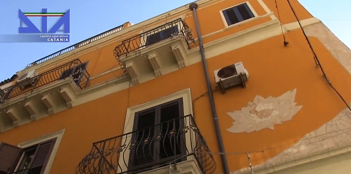 sequestro palazzo via genovesi 2017 - foto dia