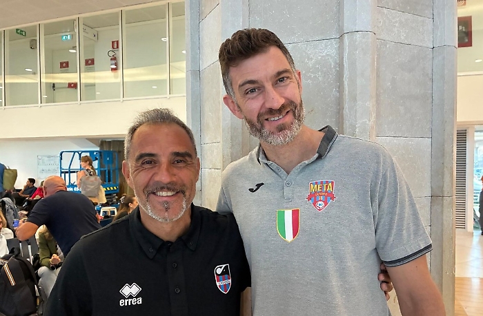 Juanra e Toscano: in aeroporto i tecnici diventano amici