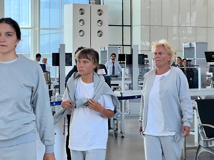 «Espulsi altri  171 attivisti dalla Flottiglia per Gaza, tra cui la svedese Greta Thunberg»: l'annuncio di Israele