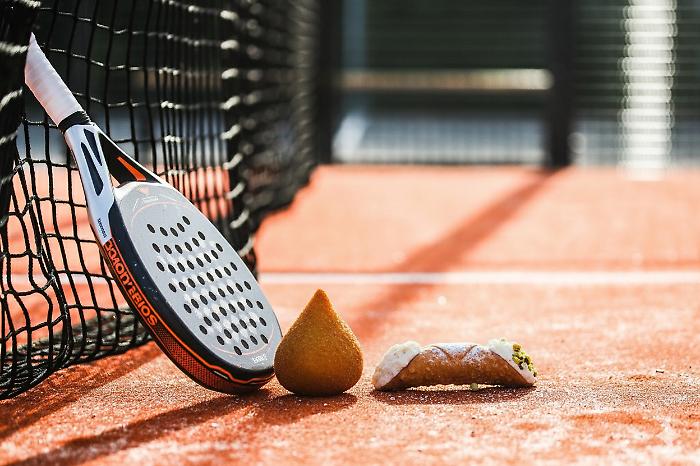 Ars, l’ultimo trend: addio alle sagre ora nella “tabella” è padel-mania