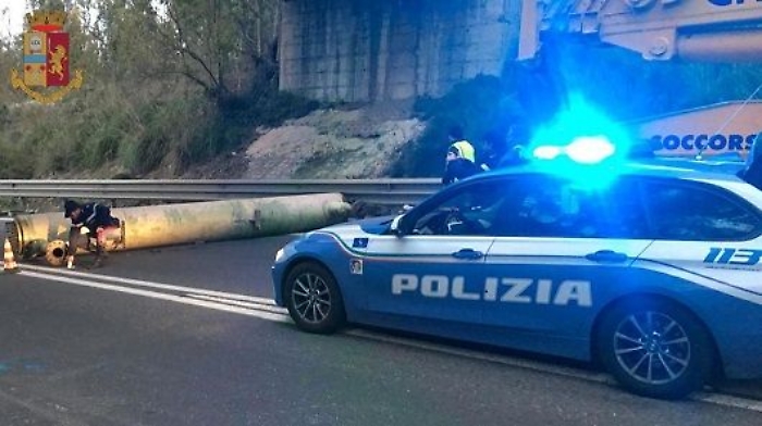 Modica, ancora episodi di violenza: 40enne bloccato con il taser