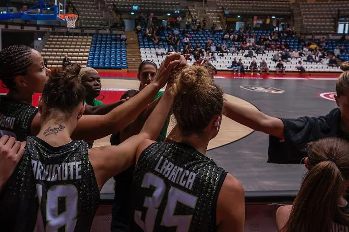 La Passalacqua Ragusa allunga nel finale ed espugna Trieste
