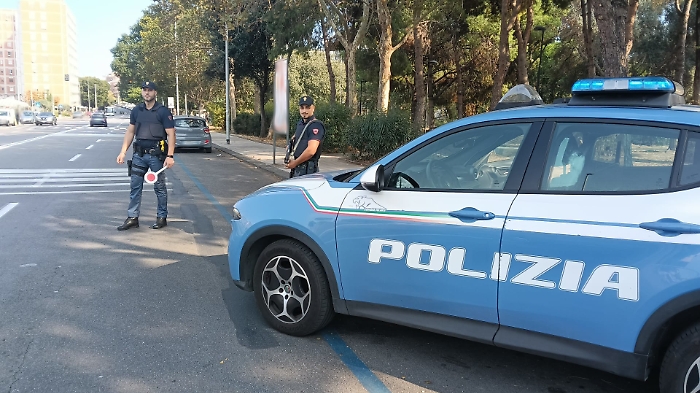 Inseguimento a Catania: in auto rubata con refurtiva, arrestati due giovani di Siracusa