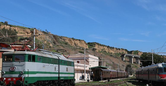 Treni storici: da Palermo alla Valle dei Templi e Porto Empedocle nel centenario di Andrea Camilleri