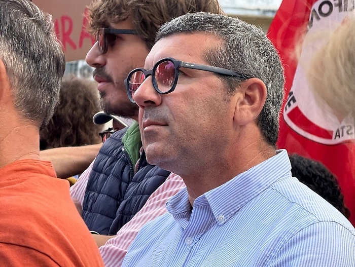 La Cgil: "Si trovano i fondi per le spese militari, ma non per l'autostrada che collega Modica a Scicli"