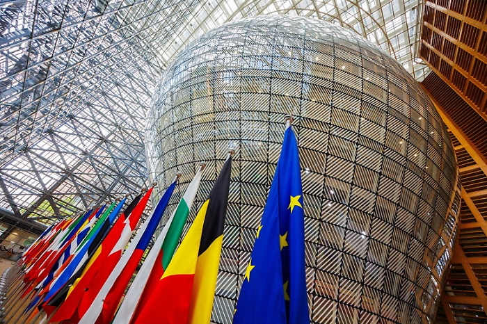 Dal muro anti droni allo scudo spaziale: ecco la "Roadmap 2020" dell'Ue per difendersi dalla minaccia russa