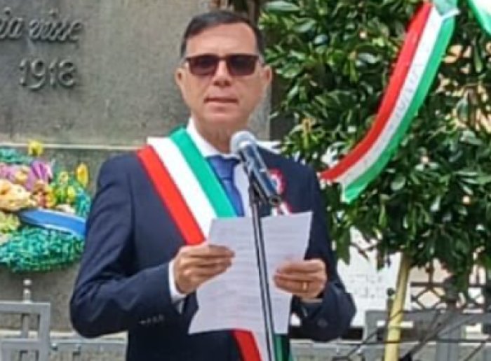 Il sindaco Longo azzera la giunta, inserirà anche il Pd rientrato nella maggioranza