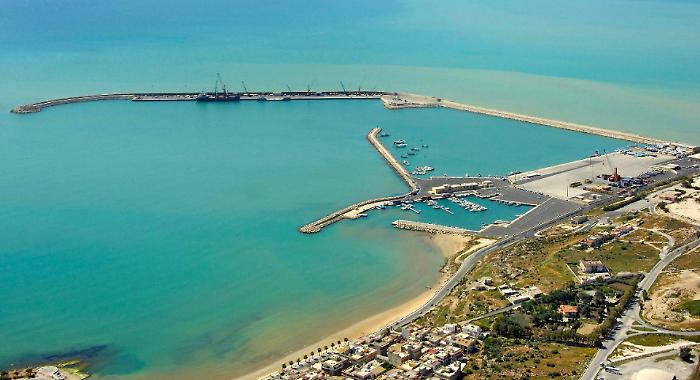 "Il porto di Pozzallo e la provincia di Ragusa ancora una volta penalizzati"